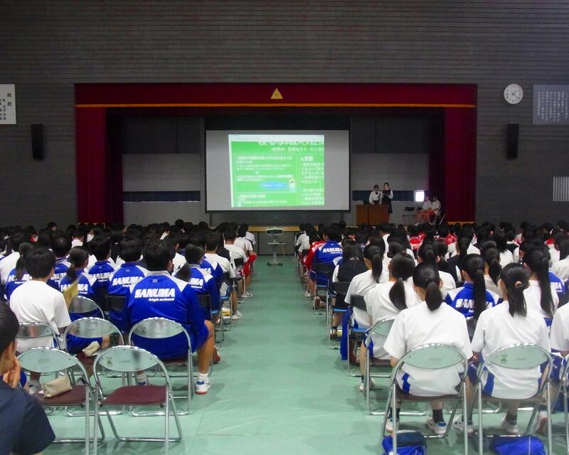 第1体育館での発表